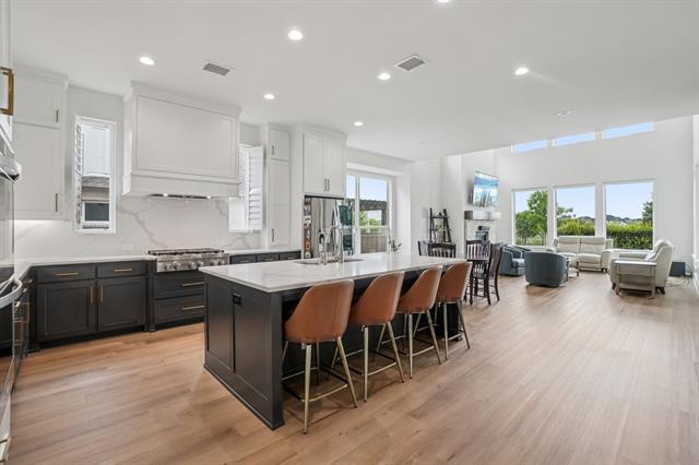 Building Photo - 3960 Medio Creek Dr