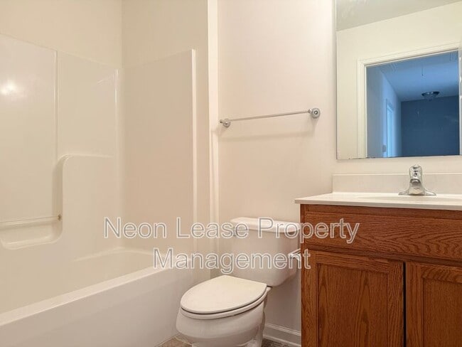 Building Photo - 129 Church St