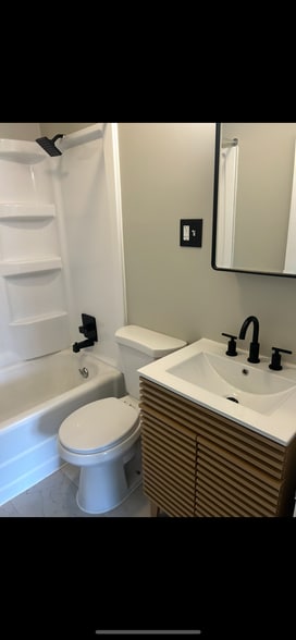 Bathroom - 2005 N 11th St