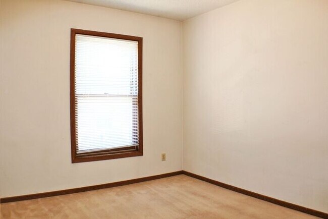 Building Photo - $1,195 | 2 Bedroom, 2 Bathroom Apartment | Dog Friendly* | Available for August 1st, 2026 Move In!
