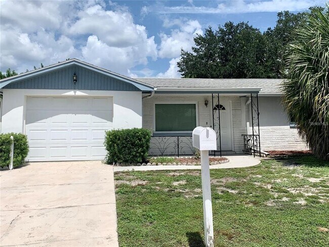 Primary Photo - 3335 Coldwell Dr