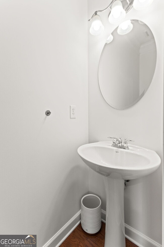 Building Photo - 2086 Cobblestone Cir NE