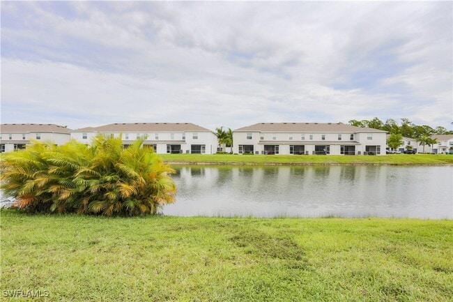 Building Photo - 15026 Wildflower Cir