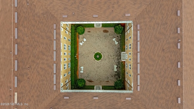 Building Photo - 2525 College St