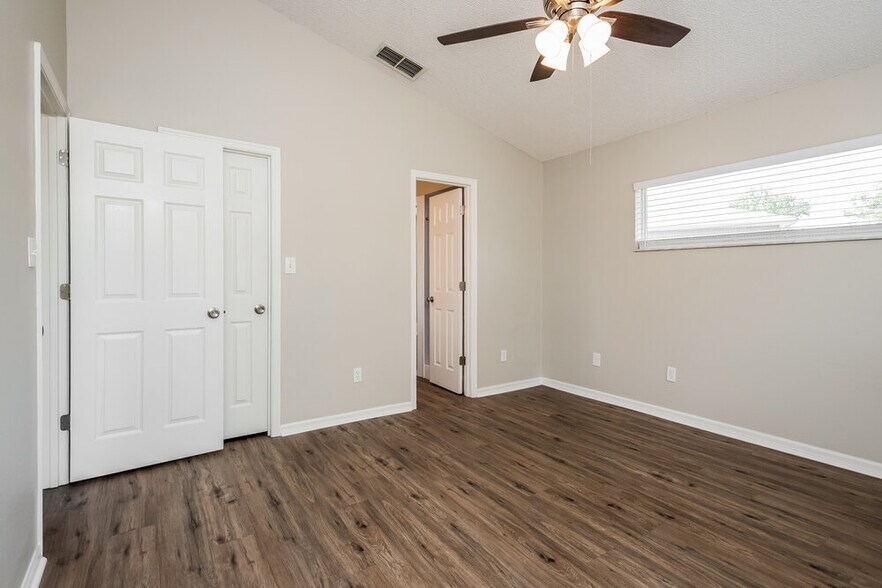 Building Photo - 2717 Andes Way