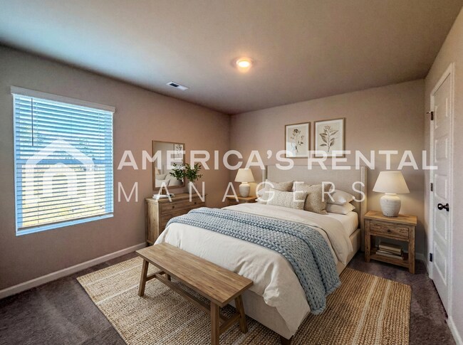 Building Photo - Spacious 4-Bedroom Home with Upstairs Loft!