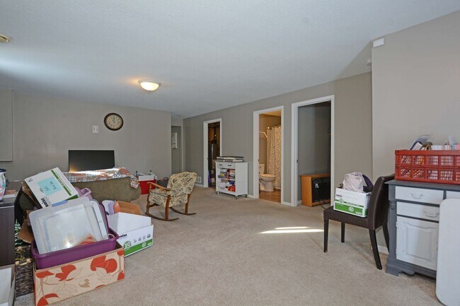 Building Photo - Charming 3-Bedroom Home in Monticello!