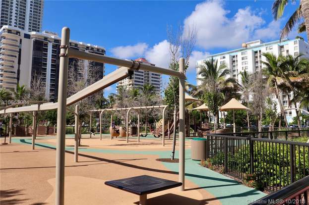 Building Photo - 6801 Indian Creek Dr