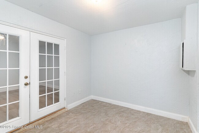 Building Photo - 122 Atlas Ln