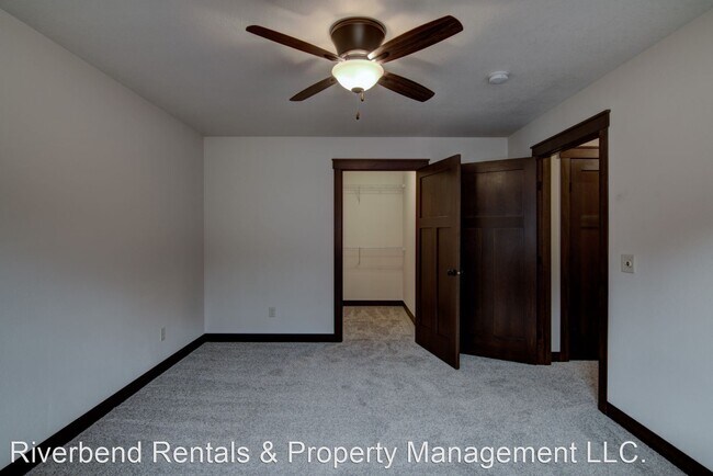 Building Photo - 3 br, 2 bath House - 4912 Waylon St