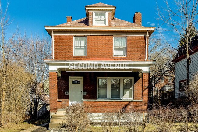 Building Photo - 2930 Stafford St