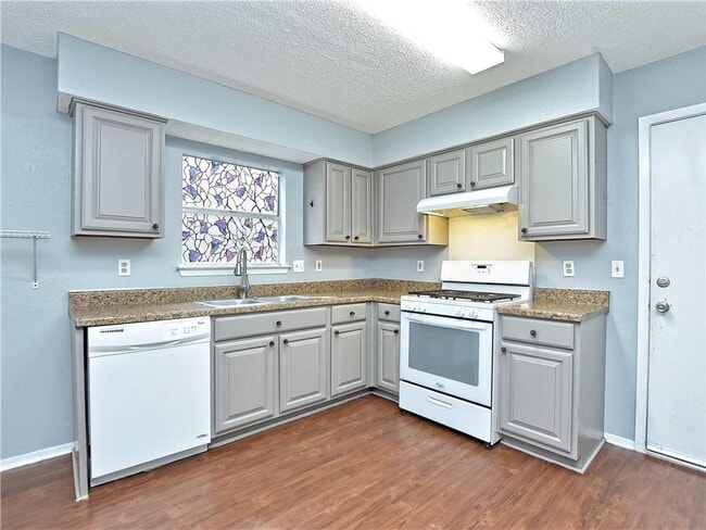 Building Photo - 10614 Marias River Dr