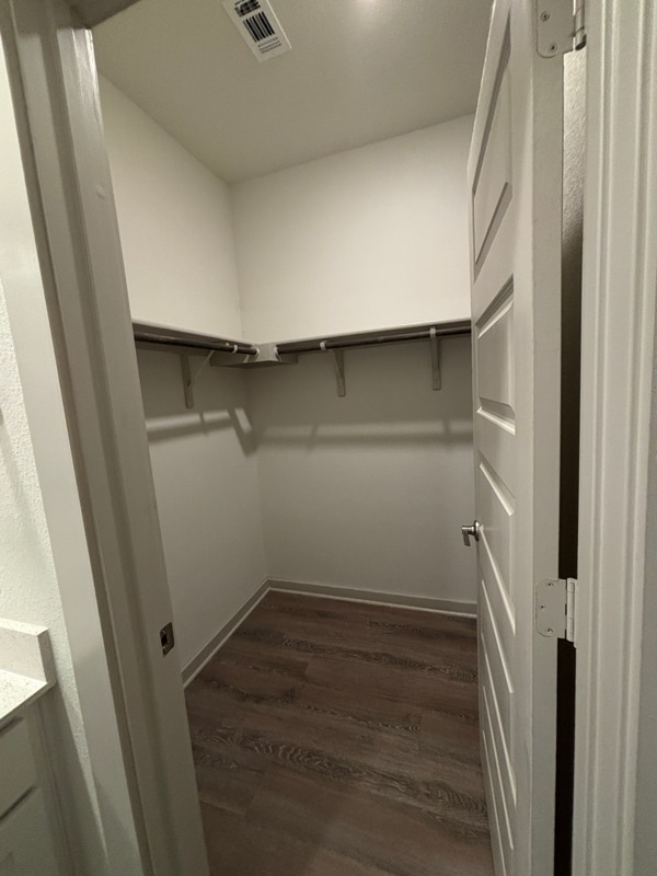 Building Photo - 305 Fremont Dr