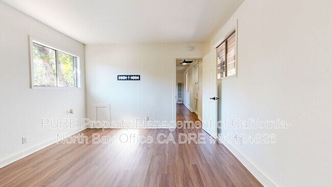 Building Photo - 4773 Montecito Ave