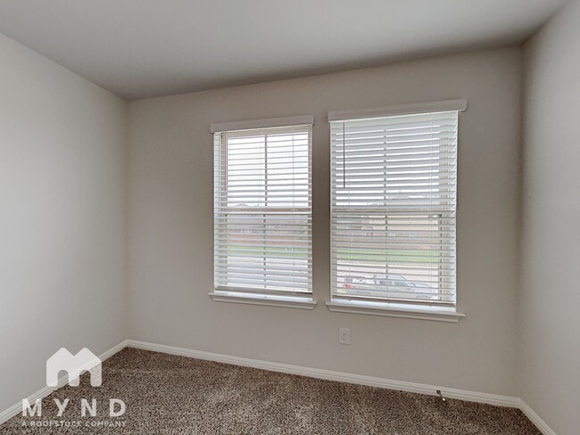 Building Photo - 5709 Pleasanton Pkwy