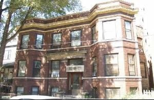 Building Photo - 3728 N Wilton Ave