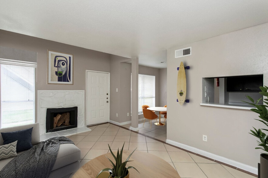 Primary Photo - Chestnut Hill