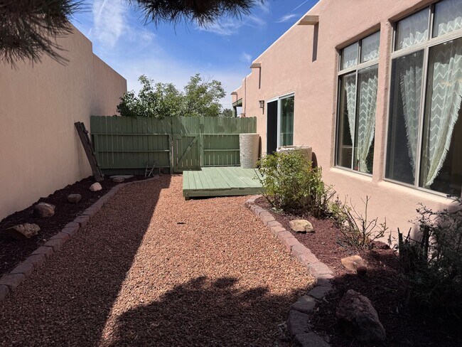 Building Photo - 3977 Los Milagros Ave