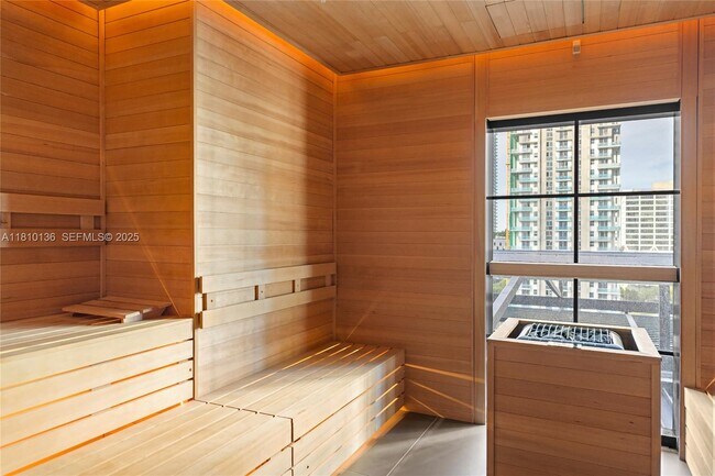 Building Photo - 159 NE 6th St