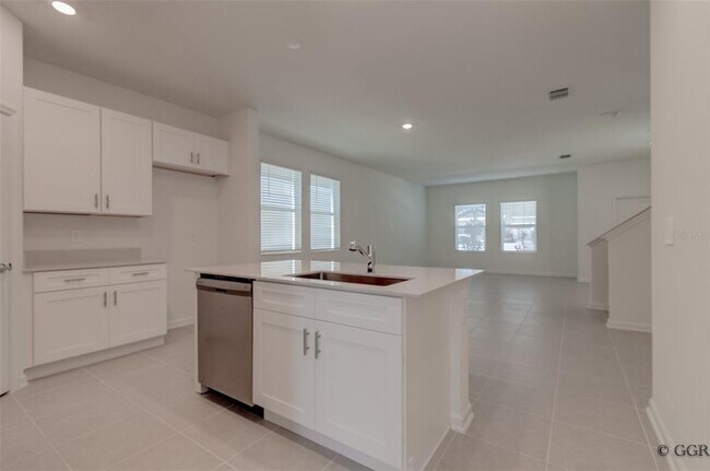 Building Photo - 1880 Rider Rain Ln