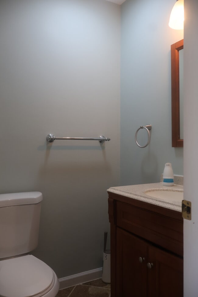 Building Photo - 7617 Swan Terrace
