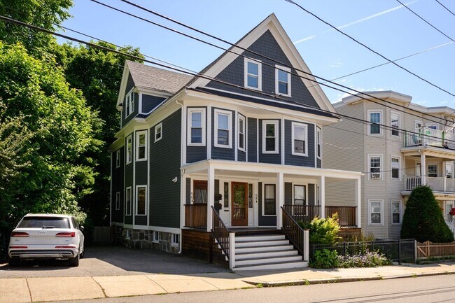 Building Photo - 56-58 Carruth St