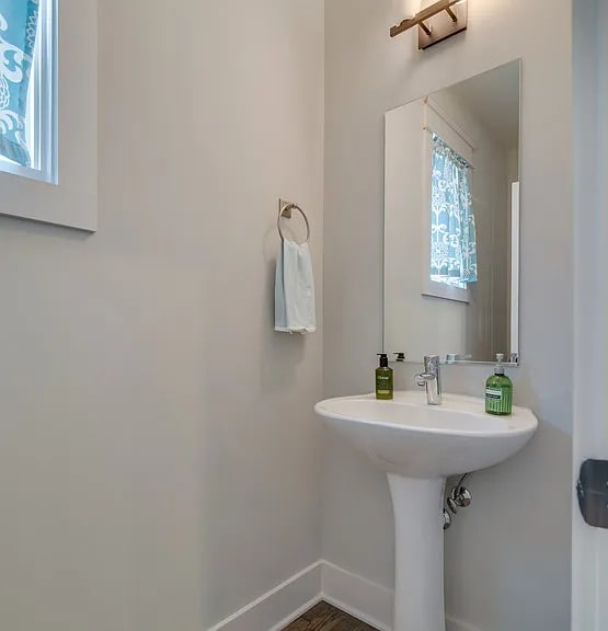Powder Room off Kitchen - 619 Chesterfield Way