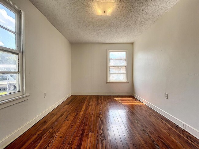 Building Photo - 2938 Avenue G NW