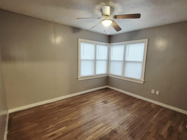 Building Photo - 2117 30th St