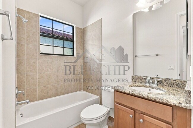 Building Photo - 10449 Henbury St