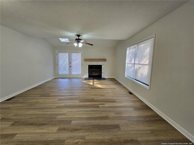 Building Photo - 1192 Windham Ct