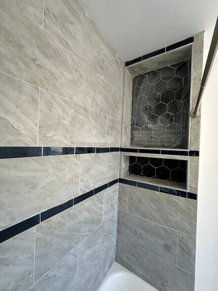 Bathroom - 1107 Wallis Ave
