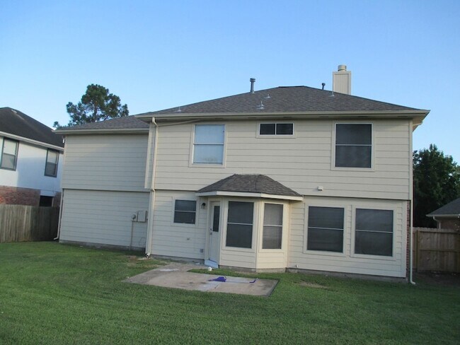 Building Photo - 16714 Cheshire Pl Dr