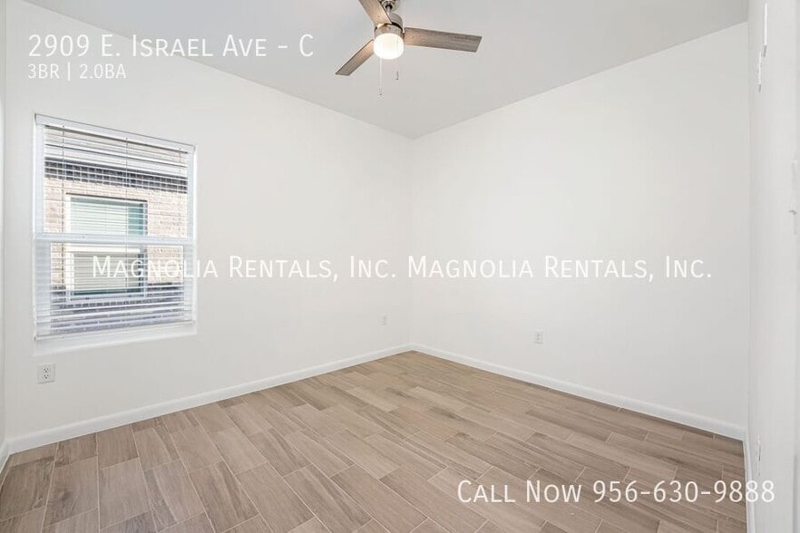 Building Photo - 2909 E Israel Ave