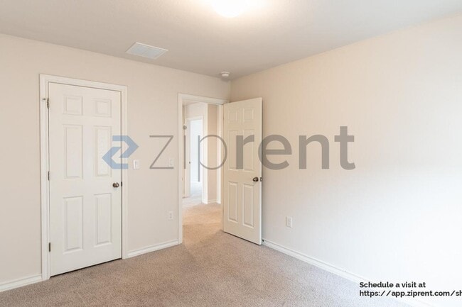 Building Photo - 7603 Elk Grove Path