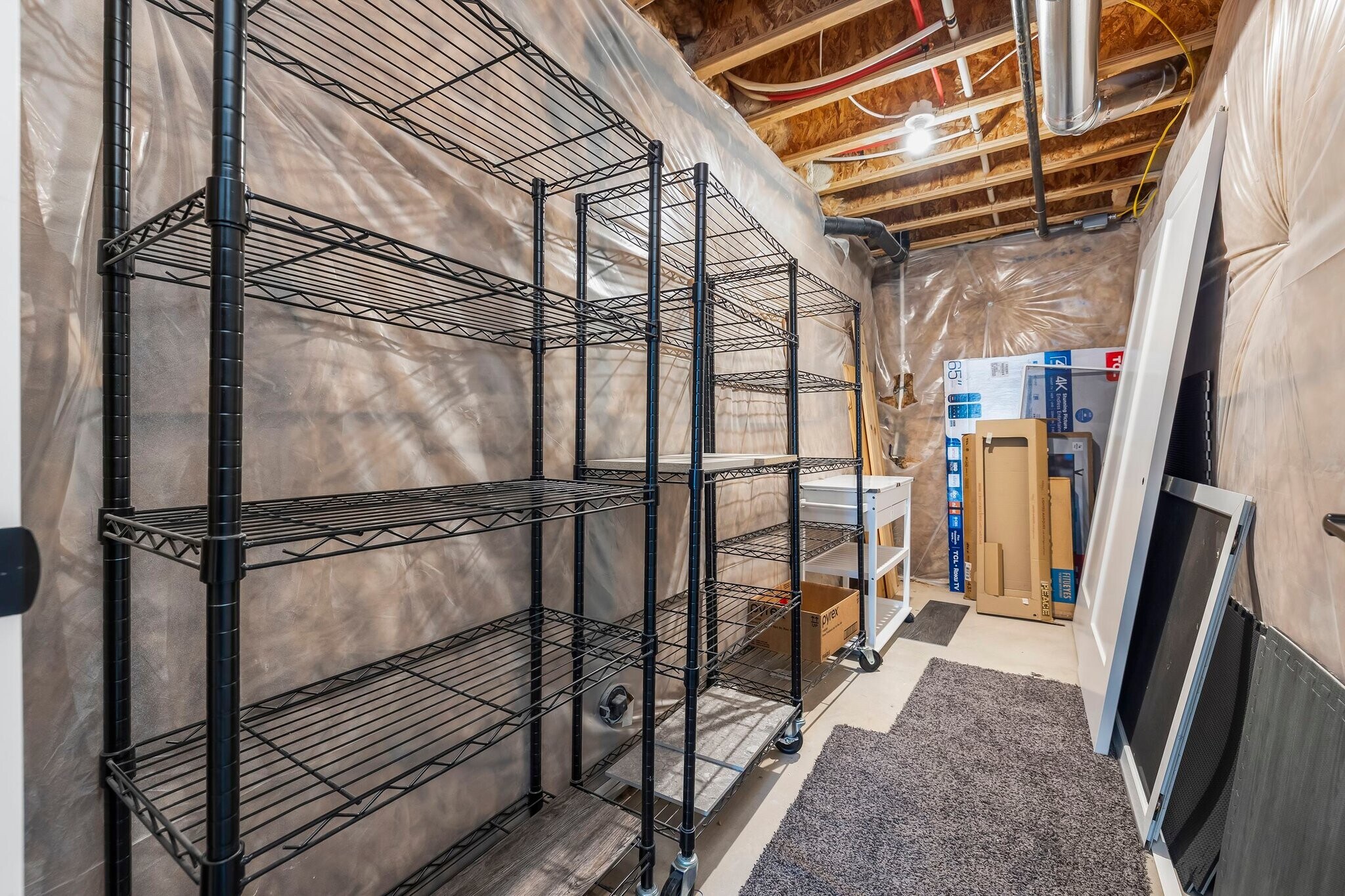 Building Photo - 7084 S 300 E