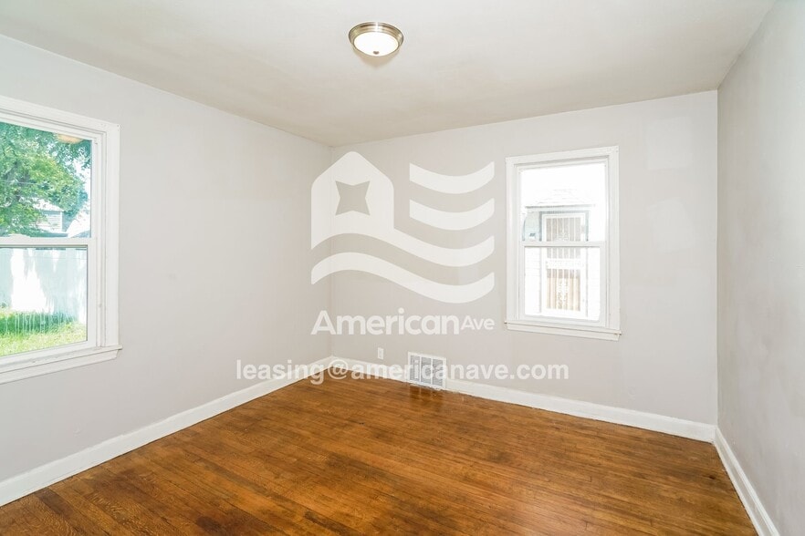 Building Photo - 4369 N 54th St