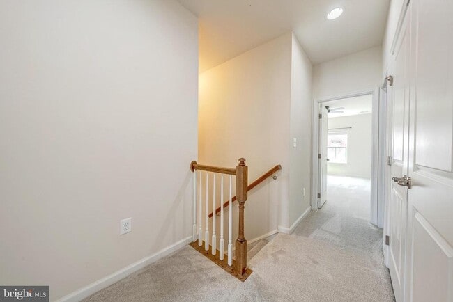 Building Photo - 41683 Overmyer Terrace