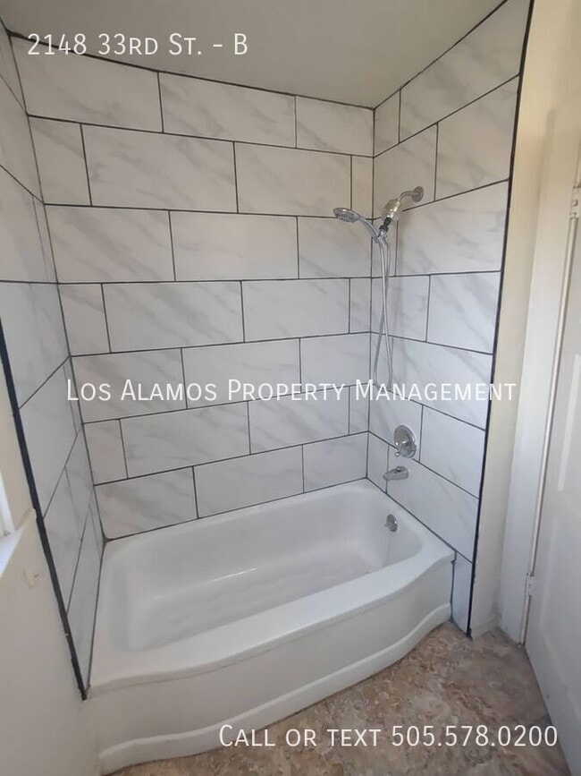 Building Photo - 2148 33rd St