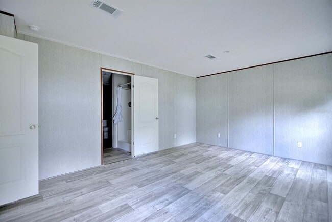 Building Photo - 8595 NW 13th Ct