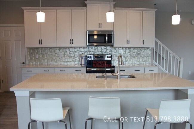 Building Photo - 2454 Stapleford Pl