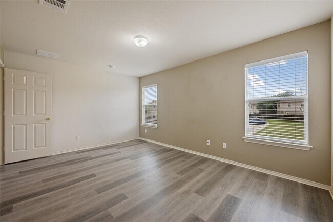 Building Photo - 14412 Lewis Carroll Ln