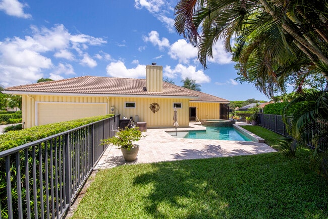 Building Photo - 1 Wycliff Rd