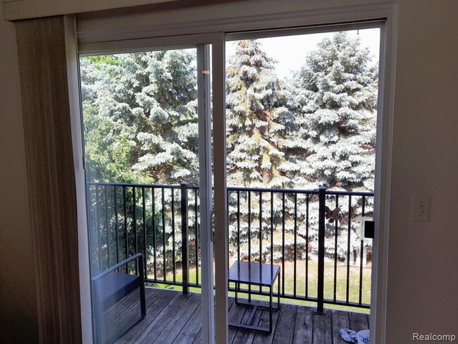 Building Photo - 14474 Shadywood Dr