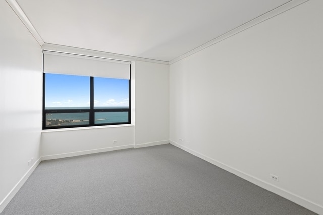 Building Photo - 180 E Pearson St