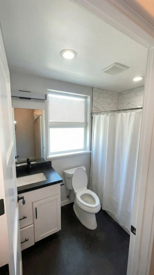 Building Photo - Brand New 1BD: Solar, Polished Concrete, High Ceilings, W/D & Stainless Kitchen