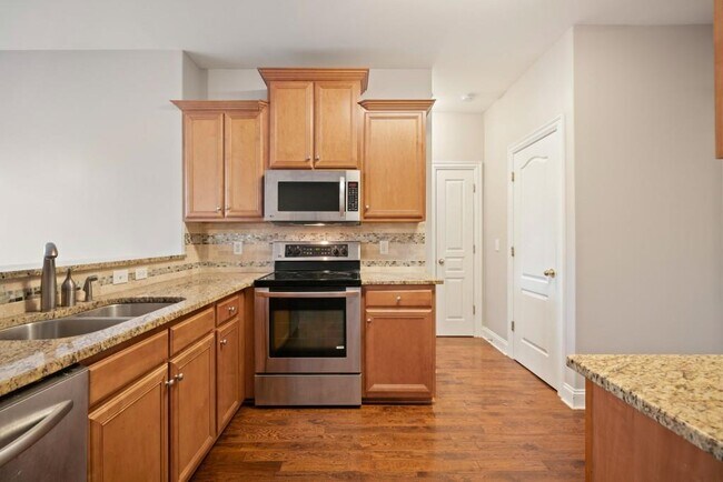 Building Photo - 961 College Pl Ct NW