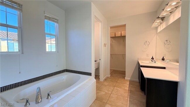 Building Photo - 1866 Via Delle Arti