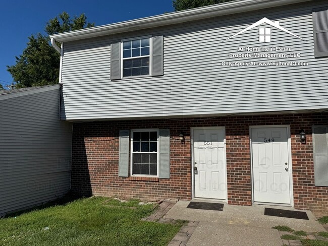 Building Photo - 551 Collier Ln