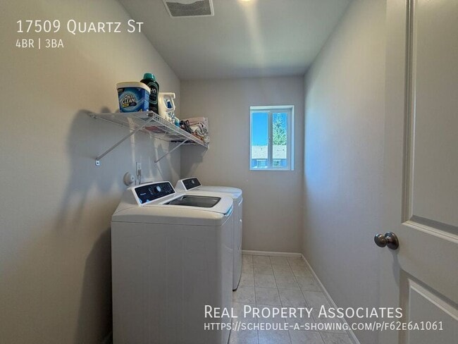Building Photo - 17509 Quartz St